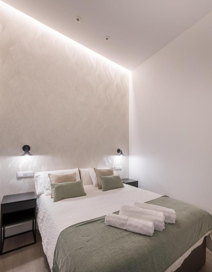 Loft Retiro Apartment Madrid Bagian luar foto