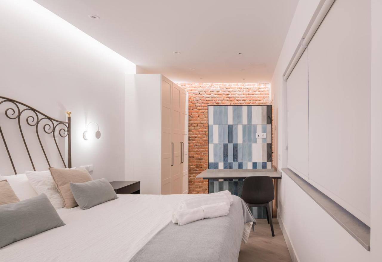 Loft Retiro Apartment Madrid Bagian luar foto