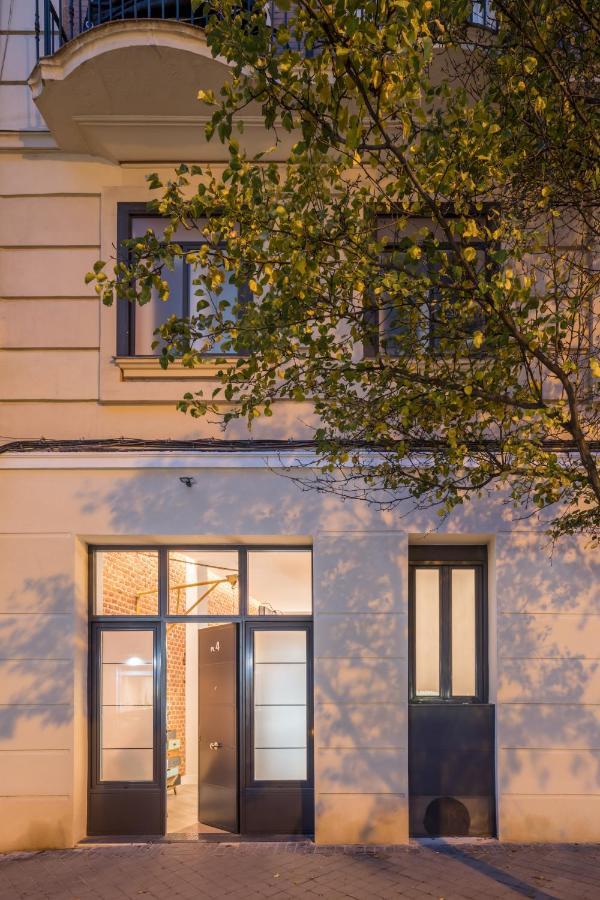 Loft Retiro Apartment Madrid Bagian luar foto